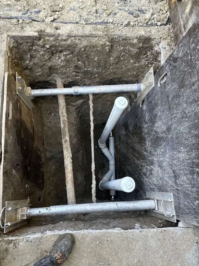 Experienced plumber completing Gas Line Repair work in Pine Level